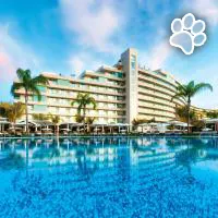 Palacio Mundo Imperial es un hotel que admite mascotas en Acapulco Diamante